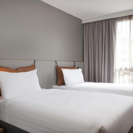 Moxy Paris Clamart Bagian luar foto