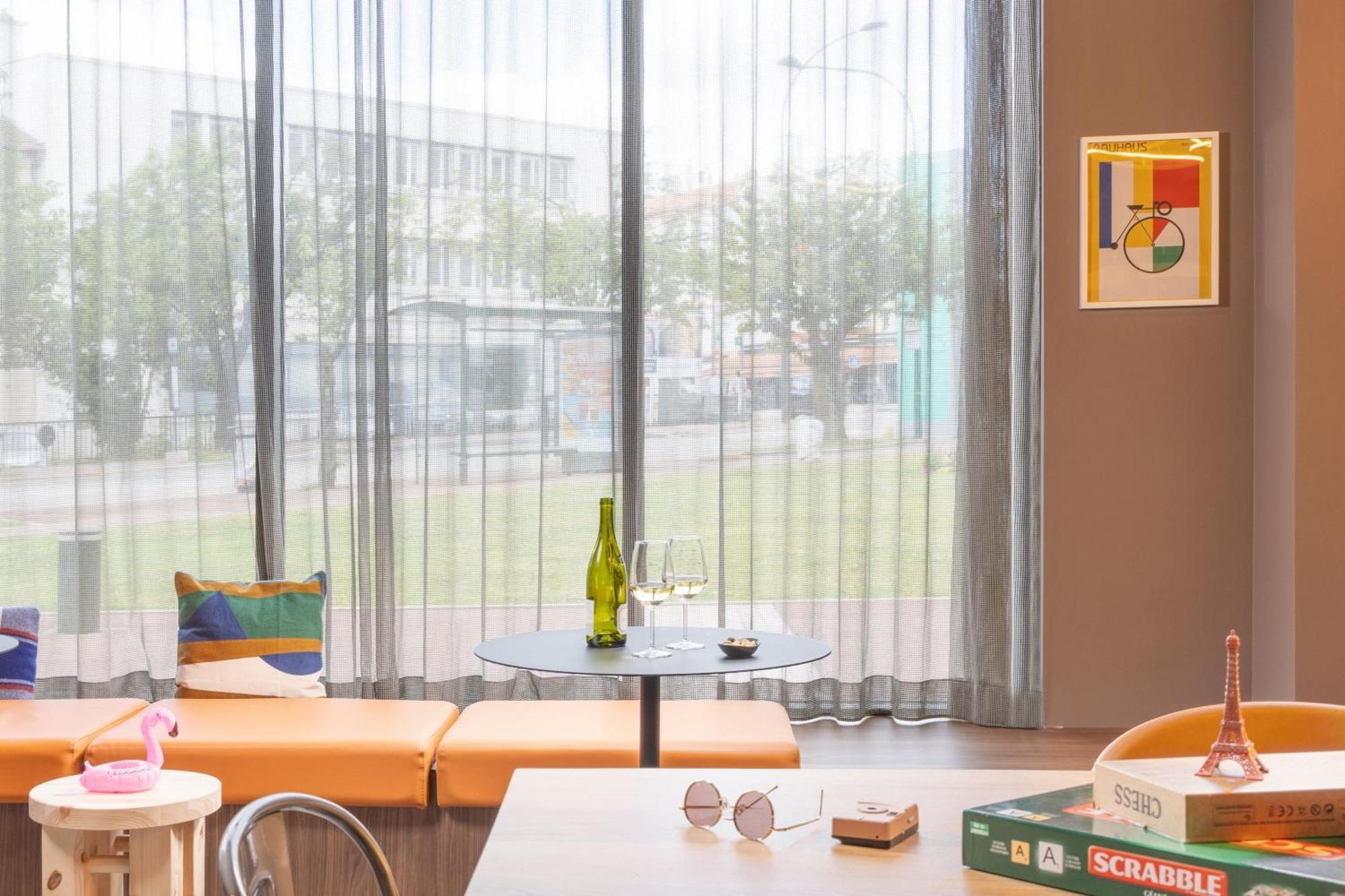 Moxy Paris Clamart Bagian luar foto